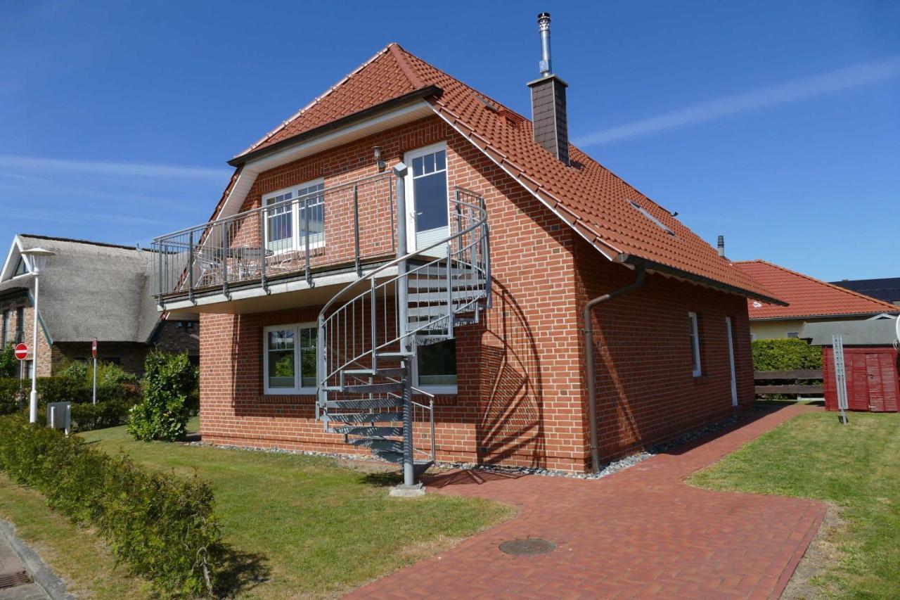 Haus Am Deich Feriendomizil Mit Balkon Apartment บาเบอ ภายนอก รูปภาพ