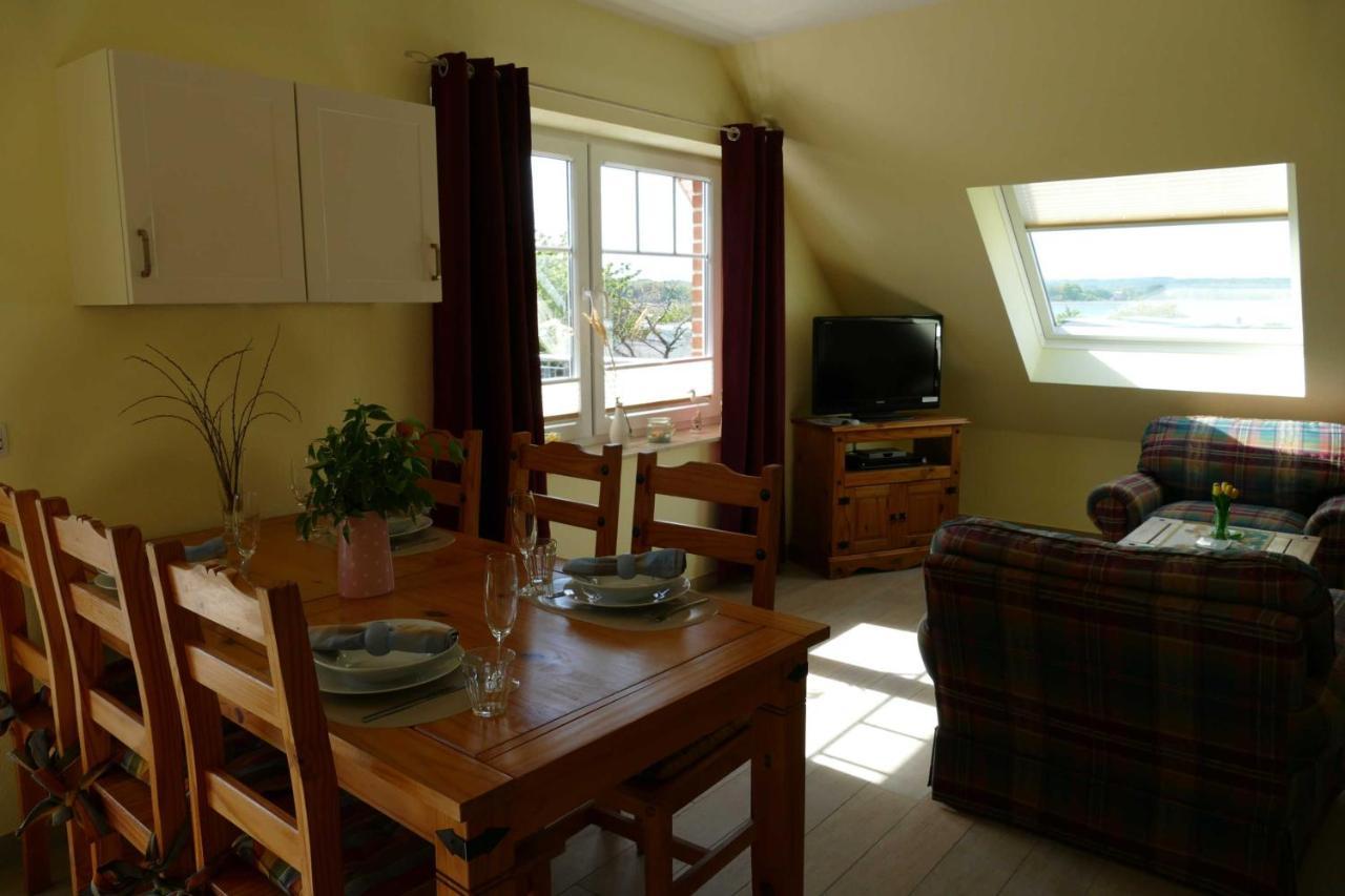 Haus Am Deich Feriendomizil Mit Balkon Apartment บาเบอ ภายนอก รูปภาพ