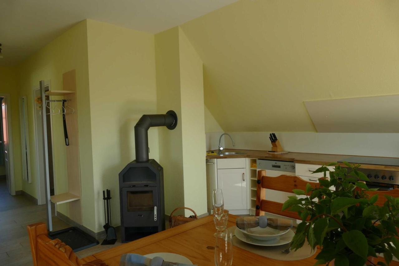 Haus Am Deich Feriendomizil Mit Balkon Apartment บาเบอ ภายนอก รูปภาพ