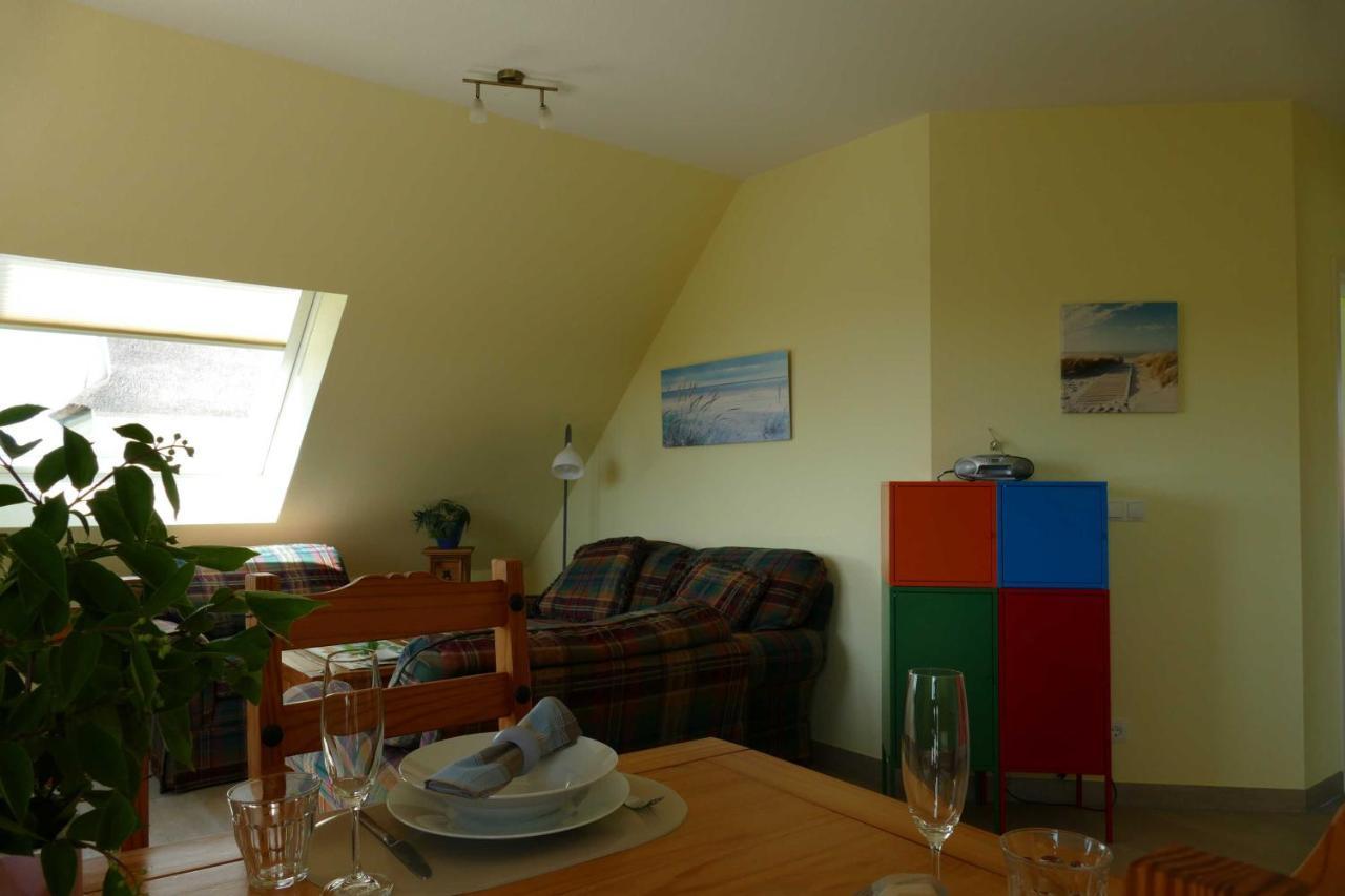 Haus Am Deich Feriendomizil Mit Balkon Apartment บาเบอ ภายนอก รูปภาพ