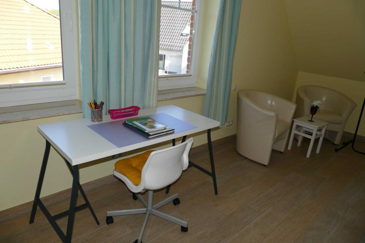 Haus Am Deich Feriendomizil Mit Balkon Apartment บาเบอ ภายนอก รูปภาพ